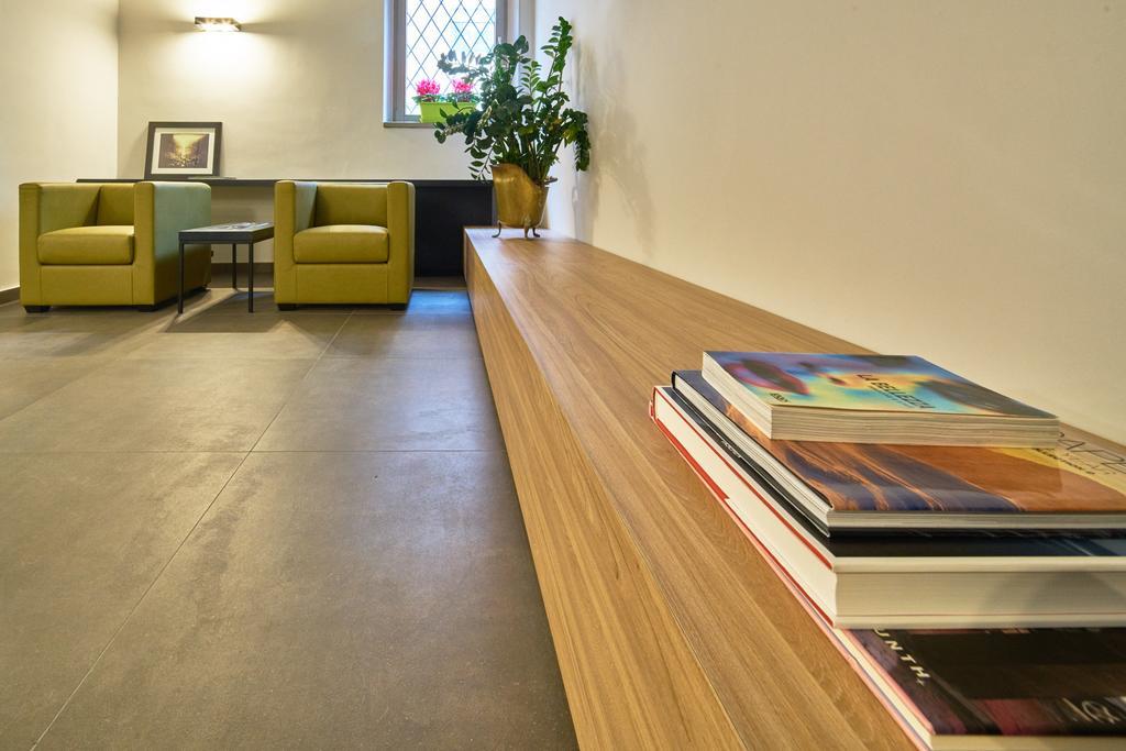 Smart Hotel Carpi Exteriör bild